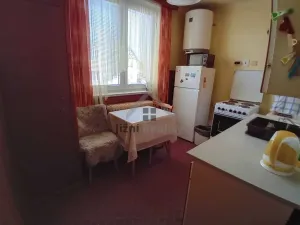 Prodej bytu 2+1, Nové Hrady, Hradební, 58 m2