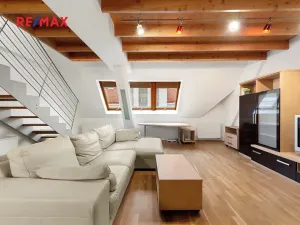 Prodej bytu 3+kk, Praha - Smíchov, Preslova, 95 m2