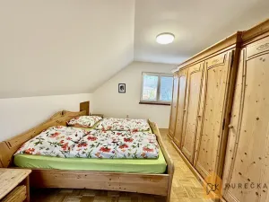 Prodej rodinného domu, Karlovice, 195 m2