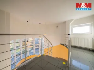 Pronájem výrobních prostor, Žďár, 1089 m2