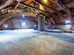 Prodej výrobních prostor, Malé Březno, 670 m2