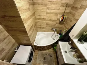 Pronájem bytu 2+kk, Praha, Mirotická, 45 m2