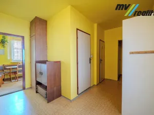 Prodej bytu 3+1, Český Dub, Mírové sídliště, 63 m2