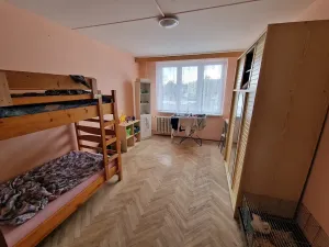 Prodej bytu 2+1, Luby, Tovární, 62 m2