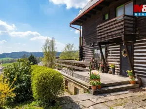 Prodej rodinného domu, Žampach, 365 m2