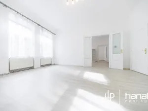 Prodej bytu 3+1, Olomouc, Komenského, 116 m2