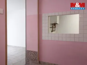 Pronájem obchodního prostoru, Úvaly, Arnošta z Pardubic, 75 m2