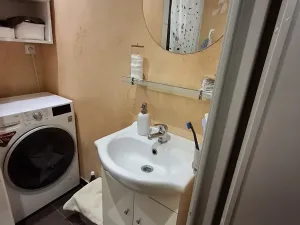 Prodej bytu 1+kk, Cheb, Žižkova, 32 m2