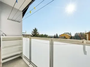 Prodej bytu 3+1, Studená, Komenského, 74 m2