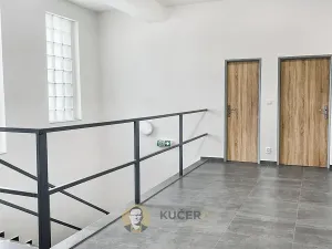 Prodej skladu, Kostelec nad Labem, Neratovická, 3457 m2