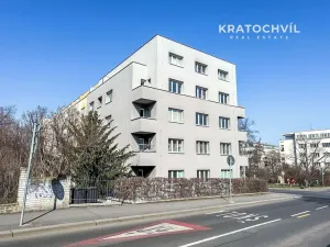 Pronájem bytu 1+1, Praha - Nusle, Na Jezerce, 53 m2