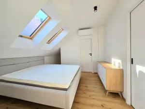 Pronájem ubytování, Praha - Vršovice, Ruská, 84 m2