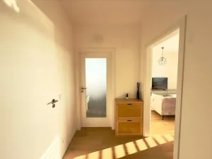 Pronájem bytu 2+kk, Praha - Ďáblice, Oldřichovská, 39 m2