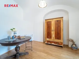 Prodej bytu 3+1, Praha - Malá Strana, Nebovidská, 57 m2