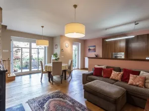 Pronájem domu, Praha - Střešovice, Ve Střešovičkách, 139 m2