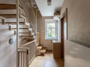 Pronájem domu, Praha - Střešovice, Ve Střešovičkách, 139 m2