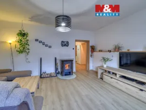 Prodej rodinného domu, Dobřany, Stromořadí, 86 m2