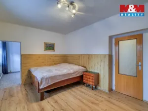 Prodej rodinného domu, Dobřany, Stromořadí, 86 m2