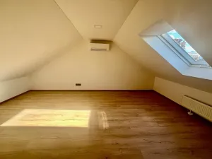 Pronájem bytu 3+kk, Praha - Smíchov, 110 m2