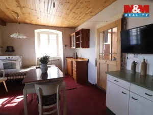 Prodej rodinného domu, Žalany - Černčice, 240 m2