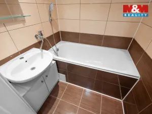 Prodej bytu 2+1, Kralupy nad Vltavou - Lobeček, Štefánikova, 52 m2