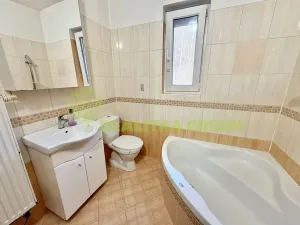 Pronájem bytu 2+1, Provodov, 45 m2