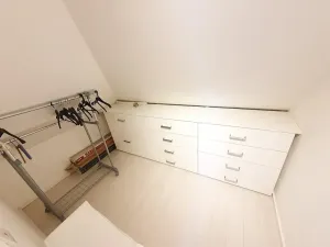 Pronájem bytu 4+1, Praha - Kobylisy, Služská, 128 m2