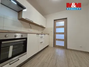 Pronájem bytu 3+kk, Praha - Karlín, Molákova, 56 m2