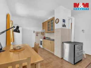 Pronájem rodinného domu, Pecka, 88 m2