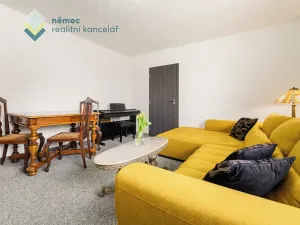 Prodej bytu 3+1, Praha - Kbely, Martinická, 79 m2