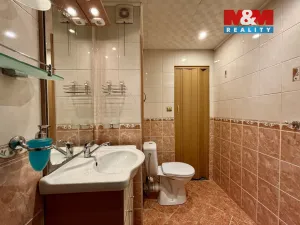 Prodej bytu 2+1, Chomutov, Dřínovská, 61 m2