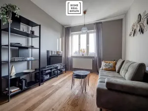 Prodej bytu 2+kk, Praha - Strašnice, Černokostelecká, 40 m2