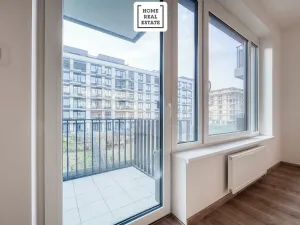 Pronájem bytu 2+kk, Praha - Vysočany, Kolbenova, 55 m2