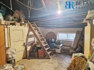 Prodej rodinného domu, Oplocany, 230 m2