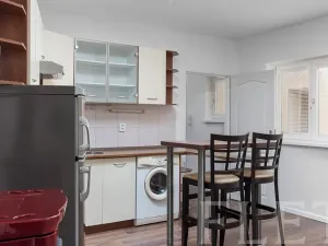 Prodej bytu 2+kk, Praha - Nusle, Pod vilami, 39 m2