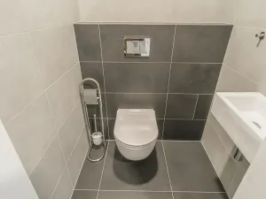 Pronájem bytu 4+kk, Praha - Prosek, Litoměřická, 107 m2