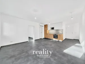 Pronájem bytu 2+kk, Znojmo, Třešňová, 56 m2