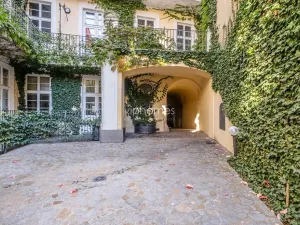 Pronájem bytu 2+kk, Praha - Malá Strana, Vlašská, 73 m2