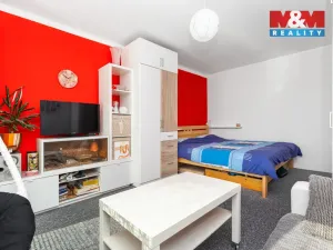 Prodej bytu 3+1, Pardubice - Bílé Předměstí, Na Drážce, 70 m2