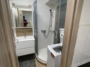 Pronájem bytu 1+kk, Zlín, Mokrá II, 36 m2