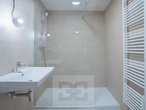 Prodej bytu 1+kk, Praha - Smíchov, Toyen, 42 m2