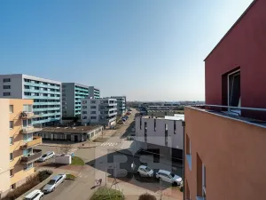 Pronájem bytu 1+kk, Praha - Černý Most, Rudolfa Holeky, 38 m2