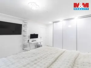 Prodej bytu 2+1, Ostrava - Výškovice, Břustkova, 62 m2