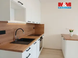 Pronájem bytu 1+kk, Opava - Předměstí, Císařského pluku, 37 m2