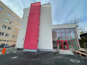 Pronájem kanceláře, Opava, Provaznická, 430 m2