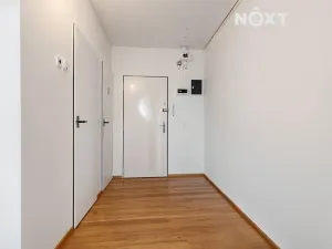 Prodej bytu 2+kk, Praha - Prosek, Prosecká, 41 m2