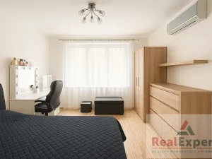 Pronájem bytu 2+kk, Praha - Záběhlice, Choceradská, 57 m2