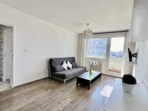 Pronájem bytu 2+kk, Mladá Boleslav - Mladá Boleslav III, Zalužanská, 47 m2