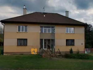 Prodej bytu 3+1, Svinaře, U Rybníka, 74 m2