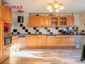 Prodej rodinného domu, Rybniště, 215 m2